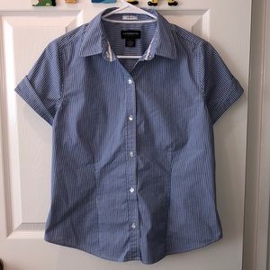 Liz Claiborne Blue Pinstripe Button/Collared Top